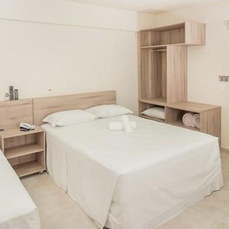 Hotel Dois H จอยวิลล์ ภายนอก รูปภาพ