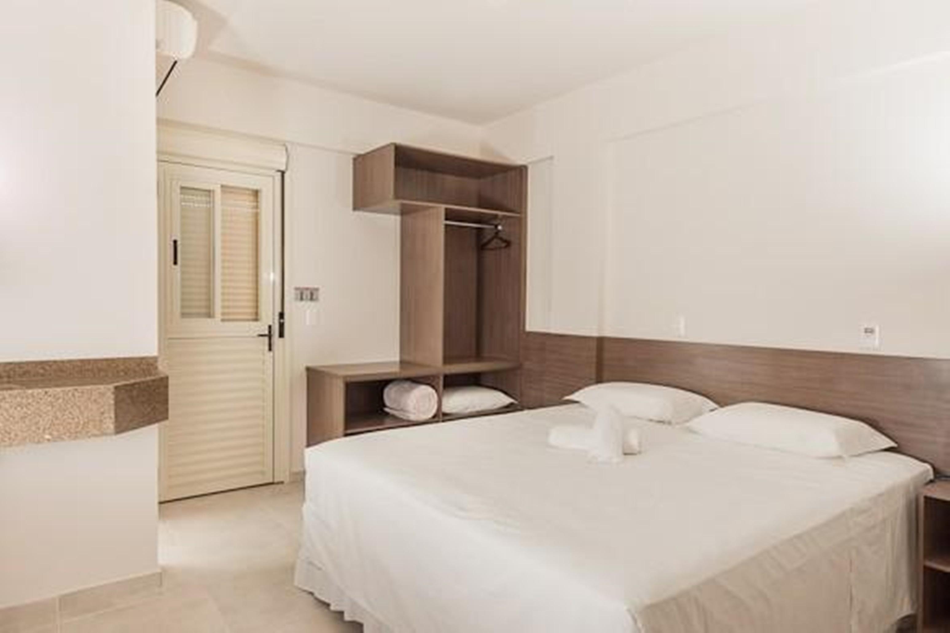 Hotel Dois H จอยวิลล์ ภายนอก รูปภาพ